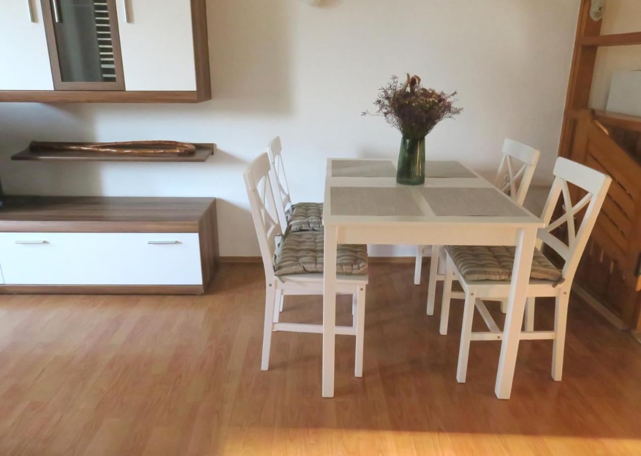 Ferienwohnung Elda Pula Exterior foto